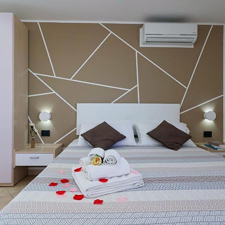 살베 Il Sole Del Salento B&B 외부 사진